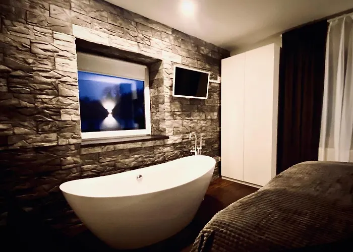 Trendy House 193